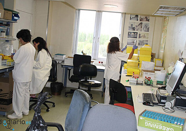 laboratorio análisis clínicos