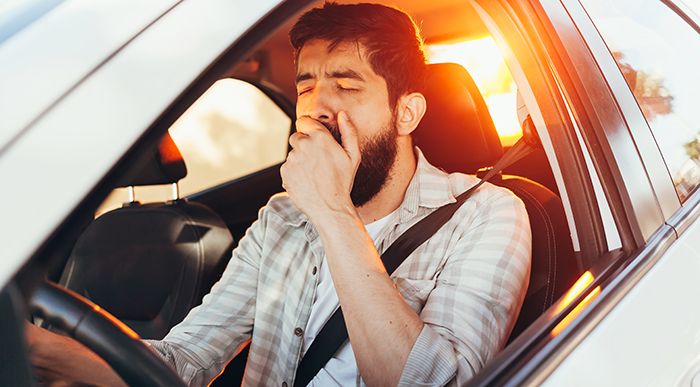 Experto en sueño alerta de la importancia del descanso para la conducción