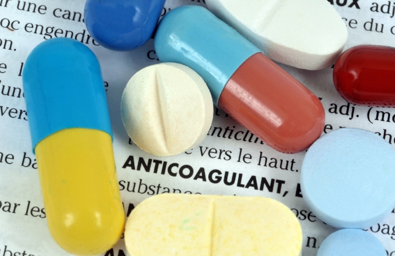 Guía dirigida a enfermeras para controlar el uso de medicamentos sobre anticoagulación oral