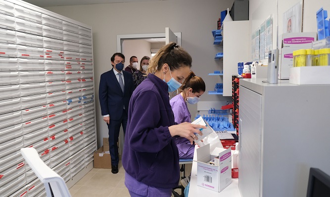 La mortalidad por covid-19 cae en Castilla y Le&oacute;n, con dos fallecidos el &uacute;ltimo d&iacute;a, al mejorar notablemente la evoluci&oacute;n de la pandemia