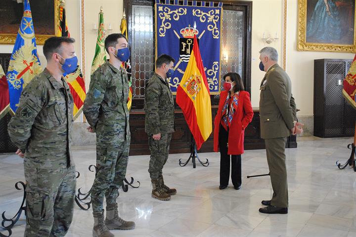 Espa&ntilde;a mantiene la misma incidencia de la covid-19 tras sumar 16.471 contagios y 633 fallecidos desde el jueves