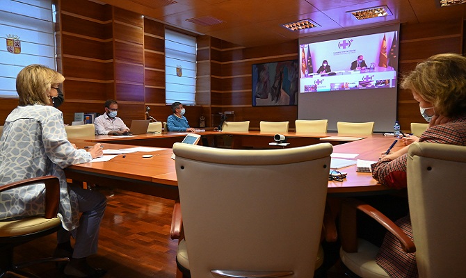 Espa&ntilde;a restringe la vacuna de AstraZeneca a las personas de entre 60 y 65 a&ntilde;os