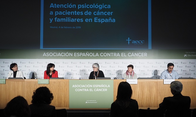 El 94% de las CCAA ofrece una cobertura insuficiente o nula en el tratamiento psicol&oacute;gico a personas con c&aacute;ncer
