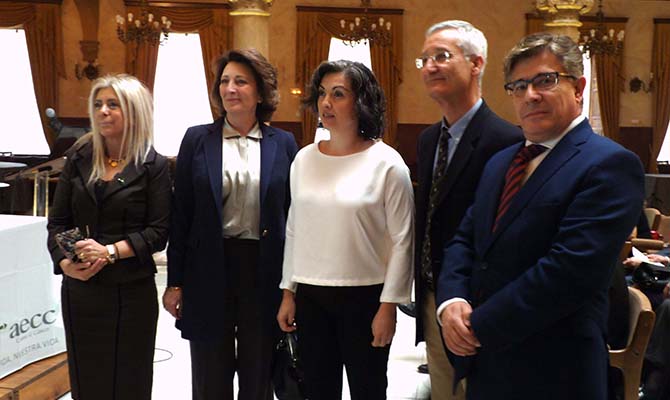 La AECC de Salamanca destina 135.000 euros a la b&uacute;squeda de una nueva diana terap&eacute;utica de la leucemia mieloide cr&oacute;nica