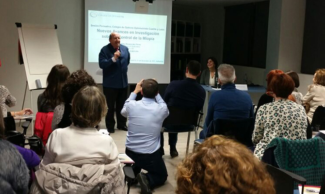 &laquo;Tenemos que empezar a considerar la miop&iacute;a como algo m&aacute;s que una inconveniencia visual y un defecto &oacute;ptico&raquo;