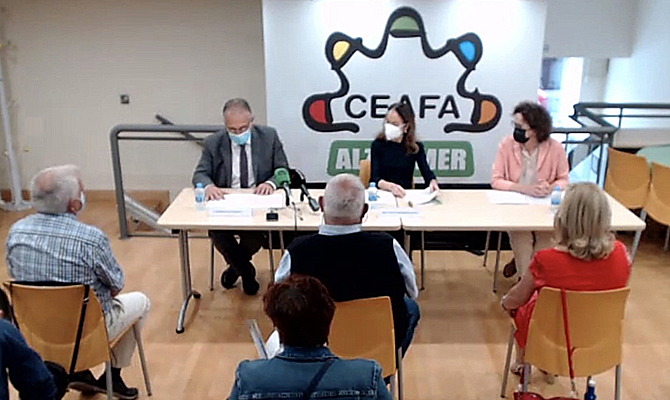 Personas j&oacute;venes con alzh&eacute;imer piden planes para evitar que la enfermedad les excluya y estigmatice