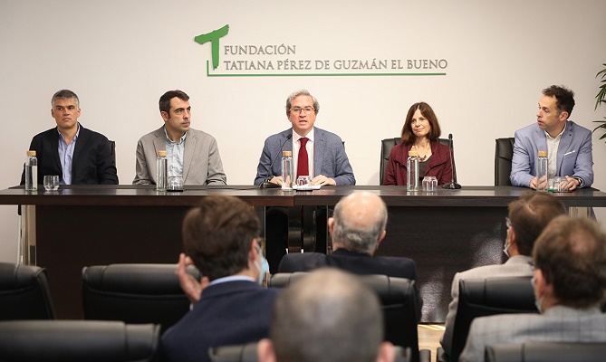 Nace el Centro Internacional de Neurociencia y &Eacute;tica