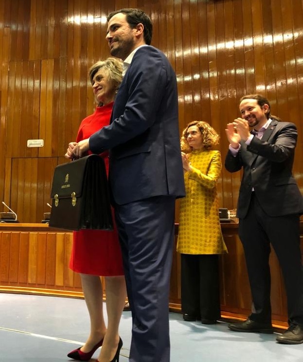 Los ministros del &aacute;mbito sanitario toman posesi&oacute;n con una firme defensa de los servicios p&uacute;blicos