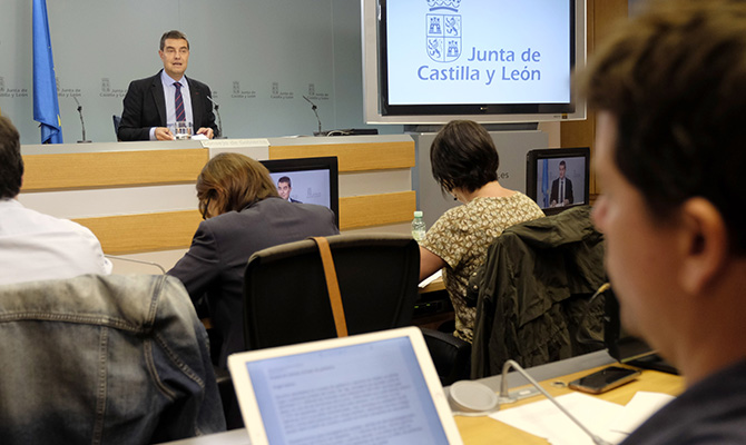 Castilla y Le&oacute;n invierte 3,1 millones para adquirir 620.000 vacunas frente a la gripe