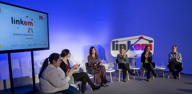 Los pacientes de esclerosis m&uacute;ltiple demandan m&aacute;s informaci&oacute;n y empat&iacute;a en el momento del diagn&oacute;stico