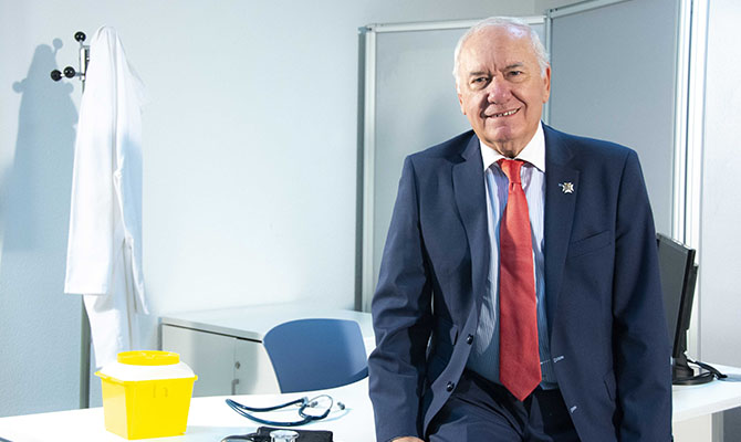 La Enfermer&iacute;a ve &laquo;amenazado&raquo; el modelo de Atenci&oacute;n Primaria &laquo;por movimientos de privatizaci&oacute;n encubierta&raquo;