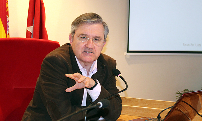 Impulsan un estudio sobre la &eacute;tica de la relaci&oacute;n entre Atenci&oacute;n Primaria y Hospitalaria