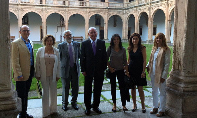 Emotivo homenaje a un pediatra comprometido