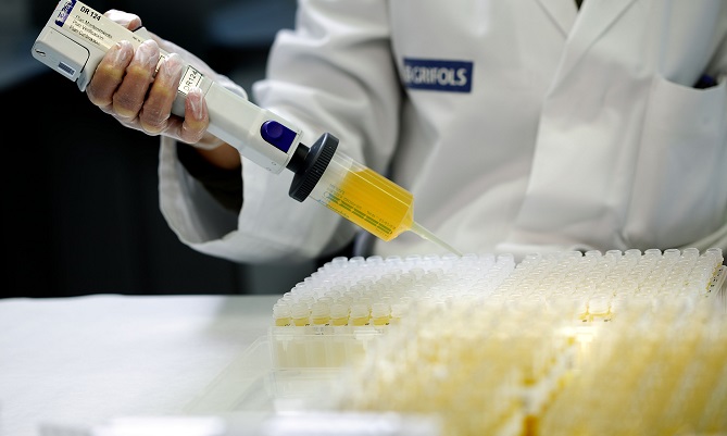 Potencial tratamiento contra el COVID-19 mediante plasma de personas que han superado la enfermedad