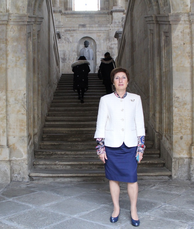 &laquo;Si no conseguimos que esta generaci&oacute;n vuelva a pensar, no vamos a ninguna parte; no se trata de que piensen los pol&iacute;ticos, sino de que pensemos todos&raquo;