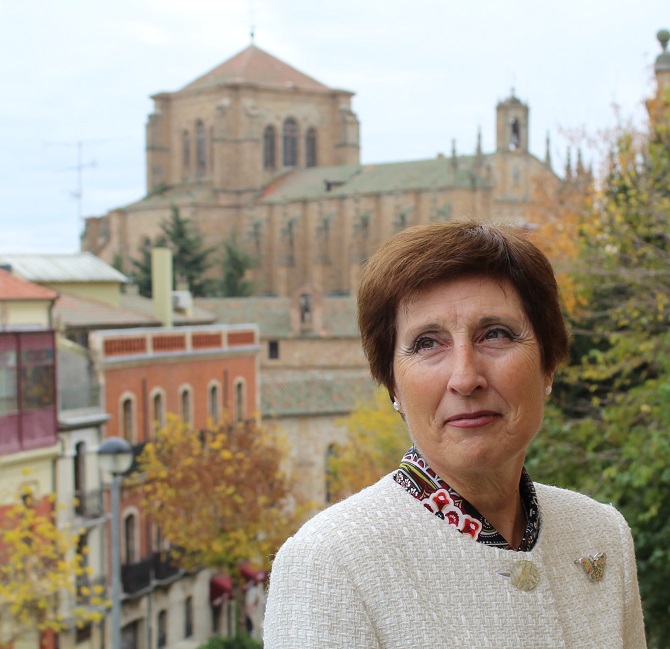 &laquo;Si no conseguimos que esta generaci&oacute;n vuelva a pensar, no vamos a ninguna parte; no se trata de que piensen los pol&iacute;ticos, sino de que pensemos todos&raquo;