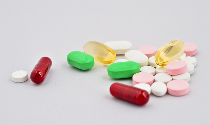 Los estudiantes de Medicina defienden el acceso universal a los medicamentos