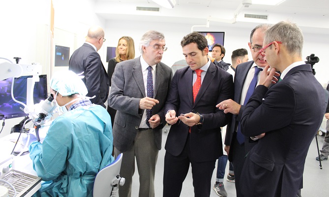 La Universidad de Salamanca estrena un laboratorio quir&uacute;rgico de base de cr&aacute;neo, &uacute;nico en Espa&ntilde;a, para la formaci&oacute;n en Otorrinolaringolog&iacute;a