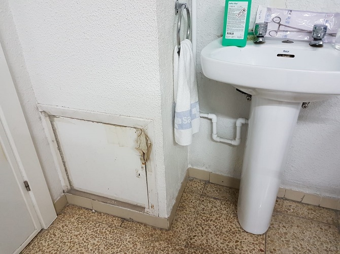 Un centro de salud sin las condiciones mínimas de salubridad y seguridad