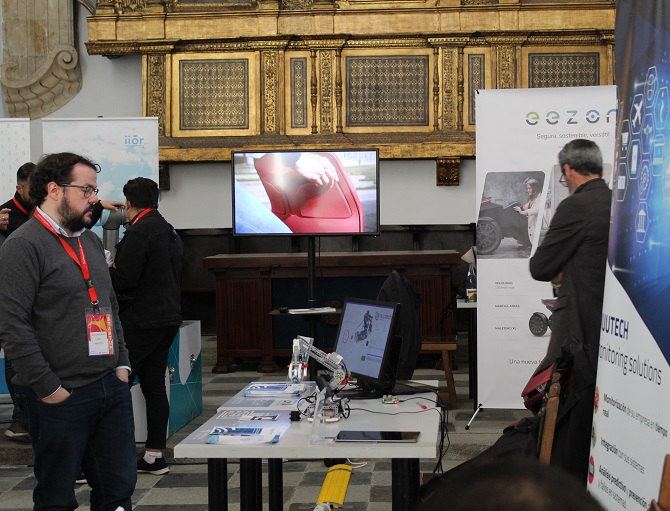 Tecnolog&iacute;a para la vida: desde un exoesqueleto bi&oacute;nico contra la movilidad reducida a una app que transforma las habitaciones de hospital