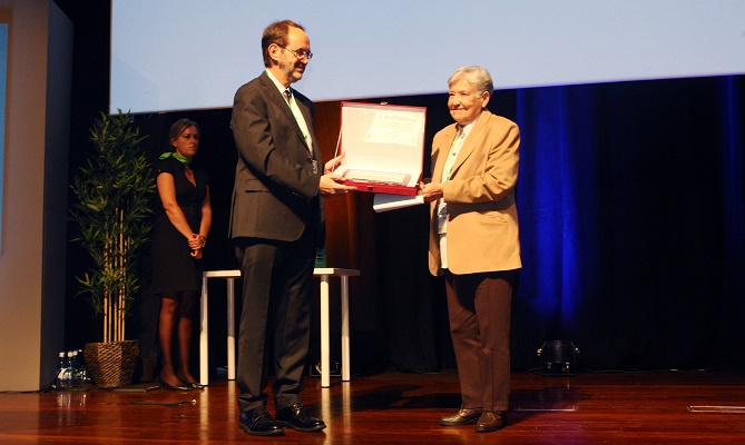 J&oacute;venes investigadores de Salamanca se llevan 3 de las 10 becas nacionales en Hematolog&iacute;a y Hemoterapia