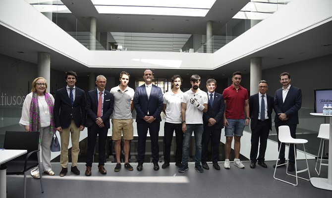 Universidad de Salamanca y Telefónica crean una cátedra para la resolución de problemas sociales gracias a la tecnología