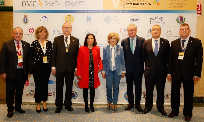 Alfonso Guerra: &ldquo;Los m&eacute;dicos pueden sentirse orgullosos del sistema sanitario que han construido&rdquo;