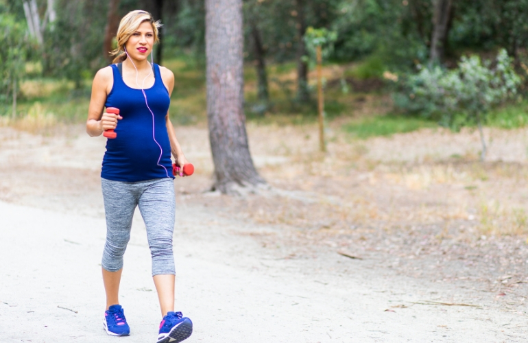 Tener un entorno para pasear reduce en un 27% el riesgo de diabetes gestacional
