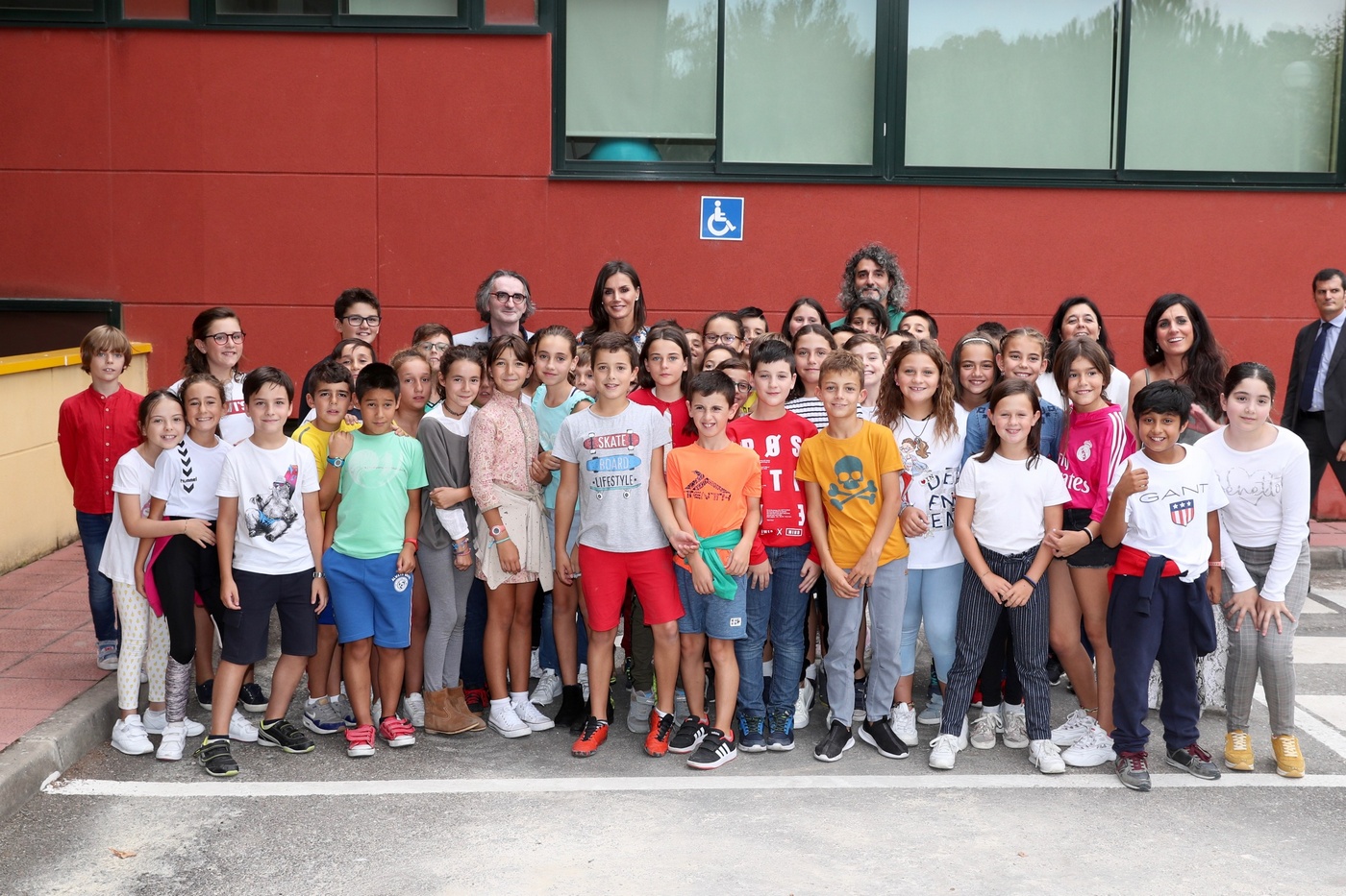 La Reina refuerza su compromiso con las enfermedades raras durante su visita al centro de referencia de Burgos