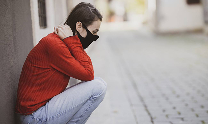 Las mujeres tuvieron "tasas alarmantemente altas" de problemas de salud mental durante el inicio de la pandemia. / Pixabay La promoción de la salud mental, otra ‘vacuna’ para hacer frente a la pandemia