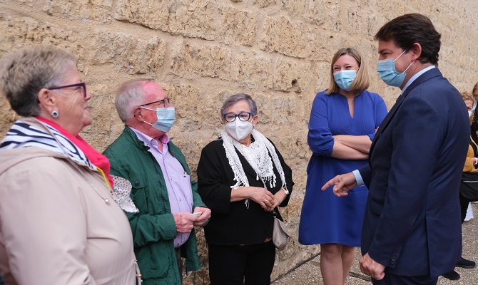 Plan pionero en Castilla y Le&oacute;n para combatir la soledad no deseada