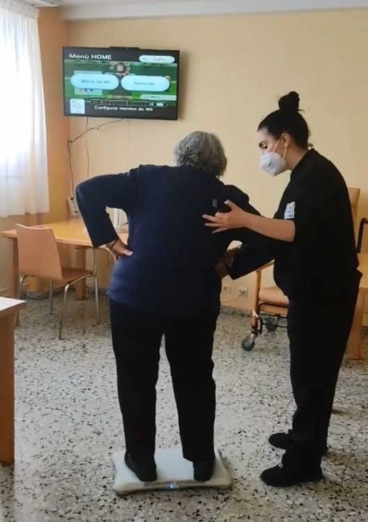 La realizaci&oacute;n de ejercicio con la consola Wii mejora la autonom&iacute;a y el riesgo de ca&iacute;das en ancianos