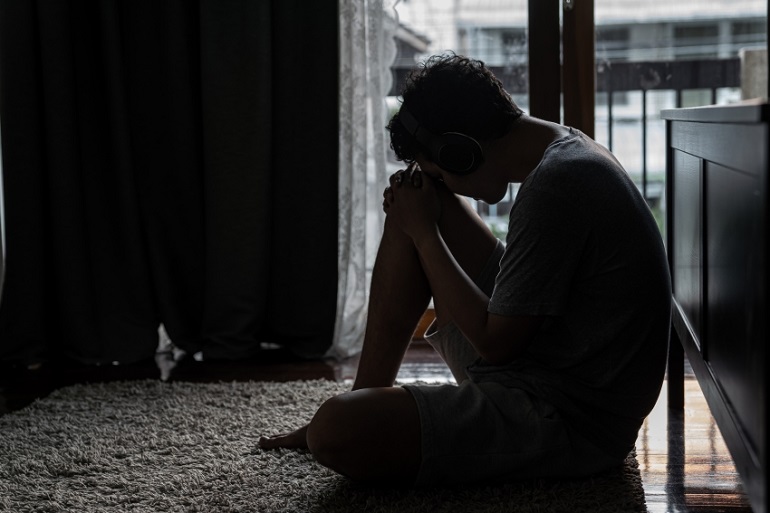Un perfil temprano de adicciones en la adolescencia es clave para detectar autolesiones e intentos de suicidio