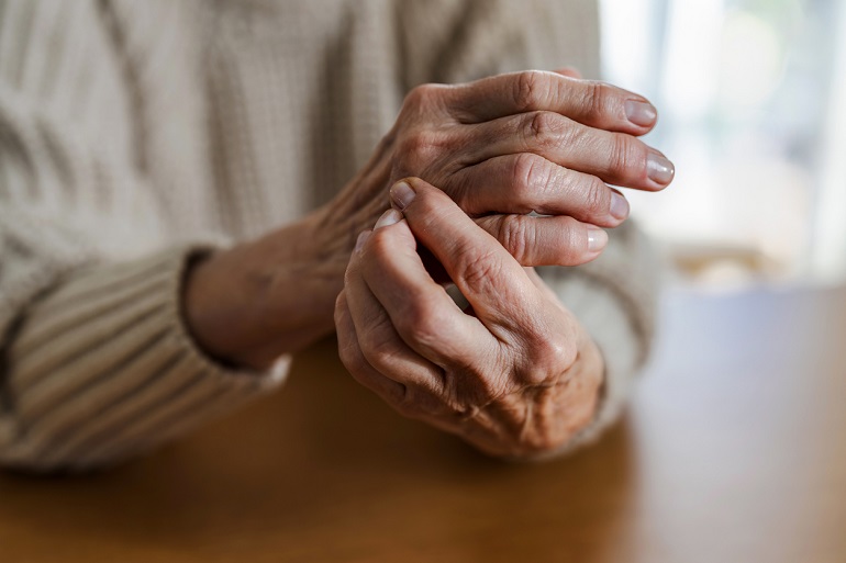 Un fármaco reduce el riesgo de desarrollar artritis reumatoide