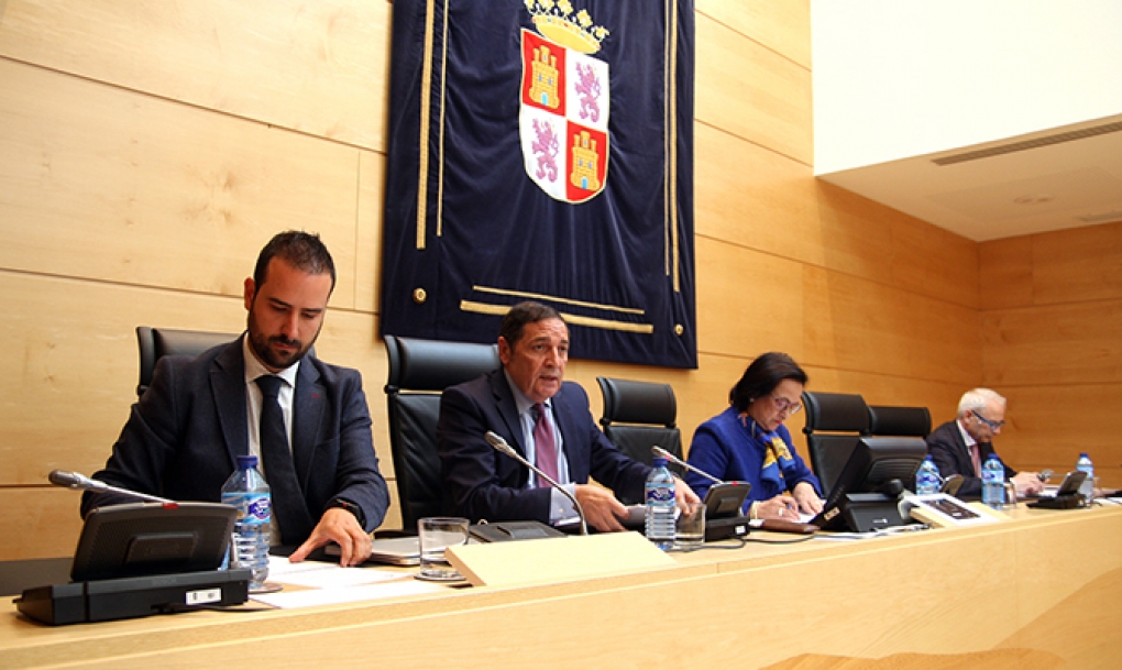 Castilla y León registró un gasto sanitario de 1.562 euros por habitante en 2017