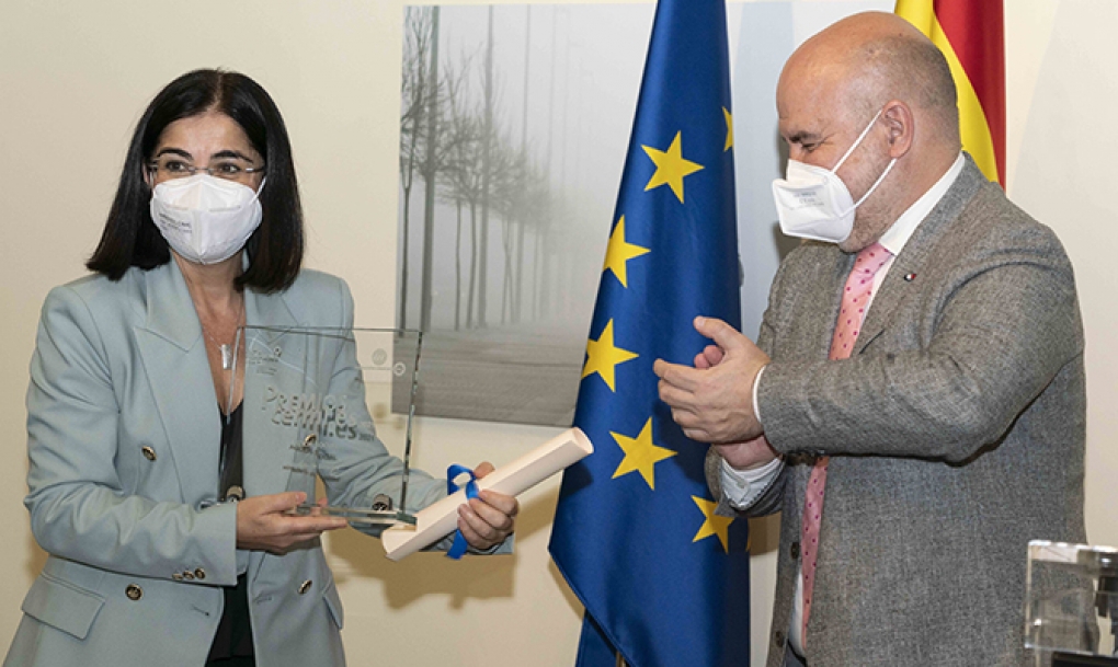 Darias avanza que la Ley de Equidad, Universalidad y Cohesión establecerá garantías para impedir nuevos copagos sanitarios