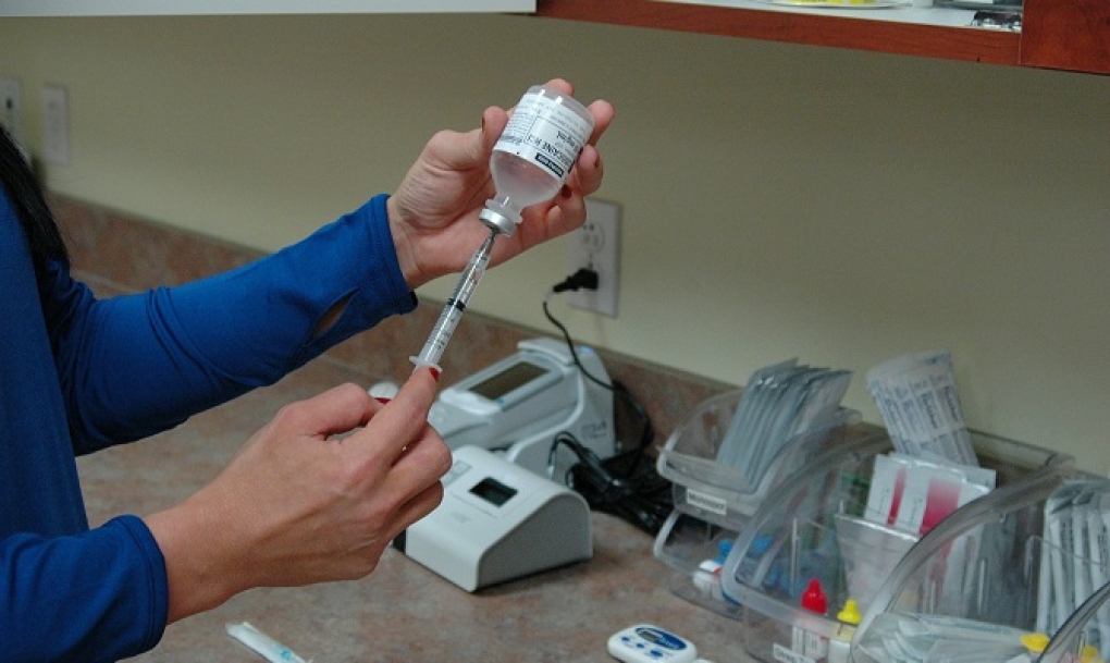 El colectivo enfermero exige conocer la cifra de profesionales sanitarios infectados por el coronavirus