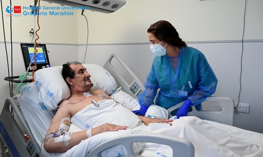 El Hospital Gregorio Marañón traslada a planta a Santiago, un cardiópata grave que ha pasado tres meses en la UCI por covid