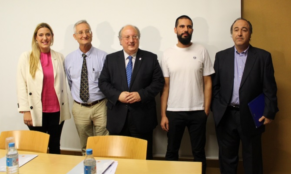 Tercera beca de la asociación ‘We can be heroes’ para el Centro de Investigación del Cáncer