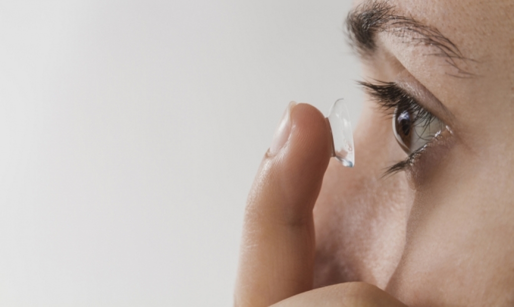 Adquirir lentillas por internet puede acarrear graves riesgos para la salud visual