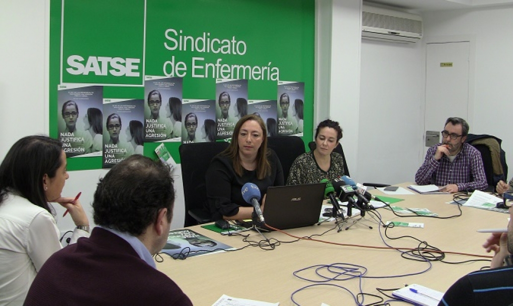 Cada día se producen en España una media de 55 agresiones físicas y verbales a los profesionales de Enfermería
