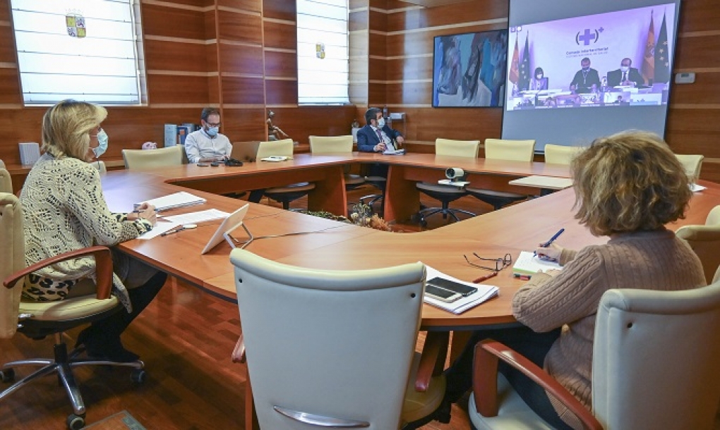 Verónica Casado insiste en no relajar las medidas de protección ante la covid-19, ahora que «vemos el final del túnel»