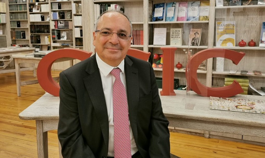 Juan Lerma: “Es importante entender el cerebro para poder paliar el sufrimiento que generan sus enfermedades”