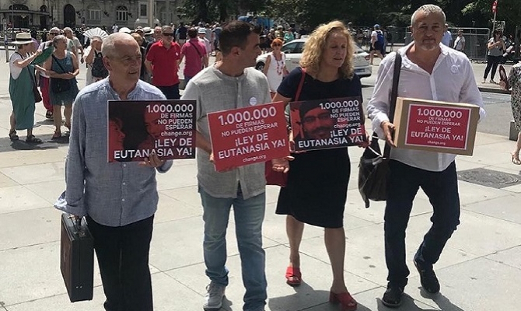Internistas apuntan a un cambio de percepción social sobre la eutanasia en España