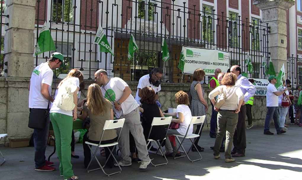 El Sindicato de Enfermería se concentra este miércoles frente a la Consejería de Sanidad