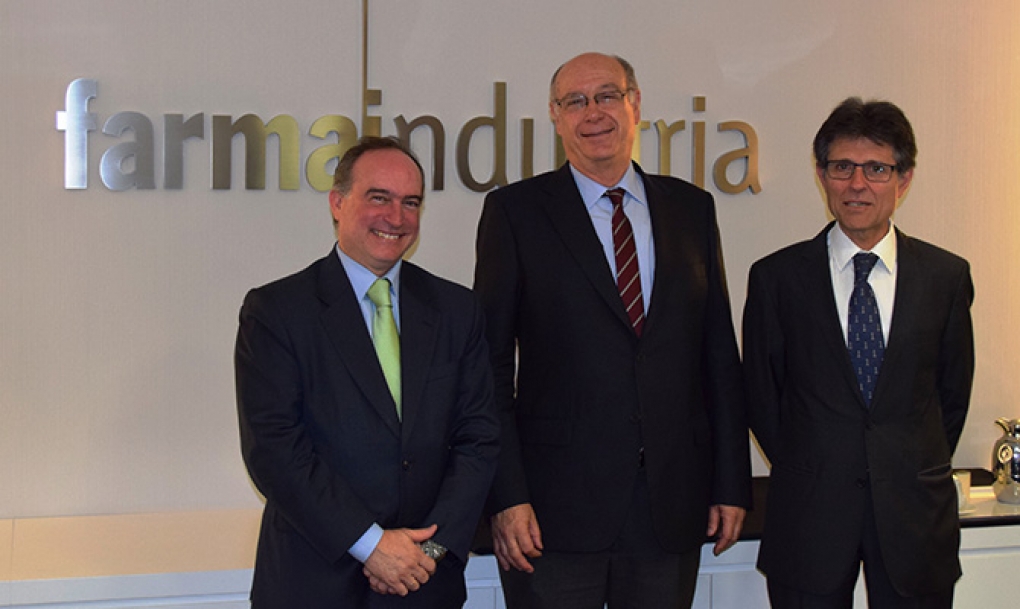 Nuevo convenio para mejorar la transparencia entre médicos e industria farmacéutica