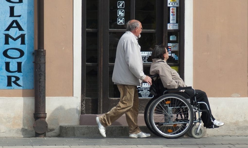 La falta de accesibilidad centra las quejas ante la Oficina de Atención a la Discapacidad