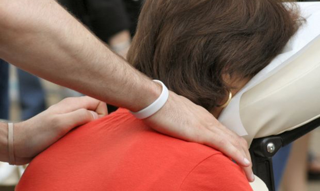 Un estudio español identifica los factores que permiten predecir la evolución del dolor cervical