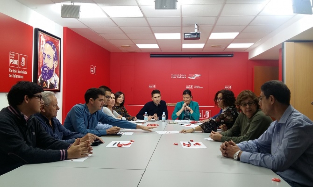«La Junta desvía en Salamanca un millón de euros a hospitales privados para intervenciones quirúrgicas mientras mantiene quirófanos cerrados»