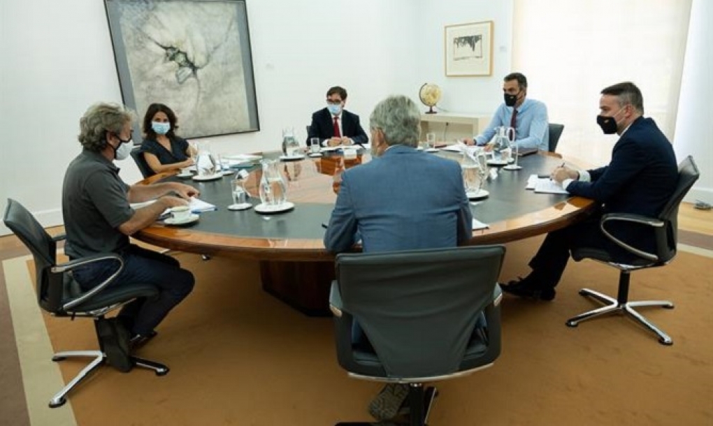 España vuelve a superar los 10.000 contagios de COVID-19 pendiente del efecto de la vuelta al cole «a partir de la próxima semana»